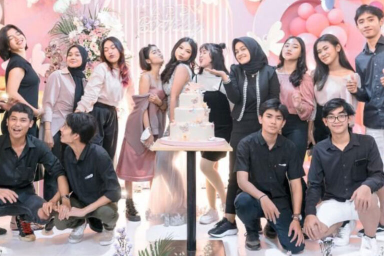 5+ Inspirasi Tema Acara Sweet17, Dijamin Antimainstream